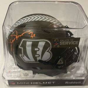 CINCINNATI BENGALS SALUTE TO SERVICE SIGNED BOOMER ESIASON MINI HELMET BECKETT